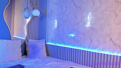 Cami online show from 11/26/25, 11:44