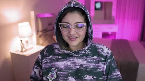 Snapshot of camila_buitrago chatting on 12/12/24, 11:36 Camila buitrago online show from 12/12/24, 11:36