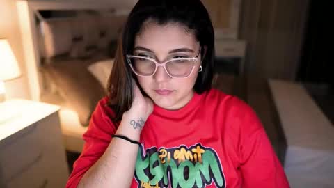 Camila buitrago online show from 10/08/25, 03:37