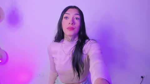  s online show from 06/01/26, 12:01