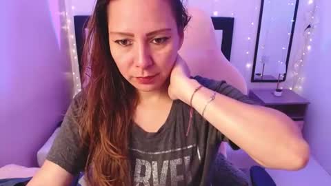 Snapshot of camila_delarosa chatting on 07/11/26, 12:52 camila online show from 07/11/26, 12:52