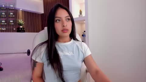 Camila online show from 02/10/25, 09:15