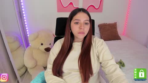  C A M I  online show from 02/06/25, 12:00