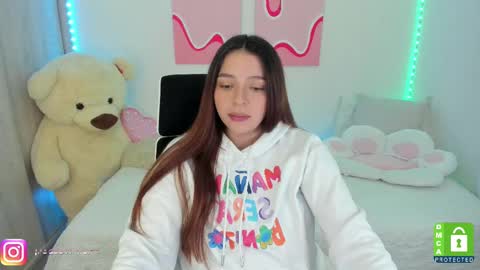  C A M I  online show from 03/11/25, 09:59