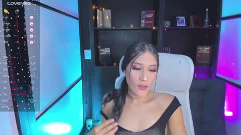 C A M I L A online show from 01/17/25, 07:51