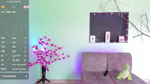 C A M I L A online show from 11/14/25, 04:38