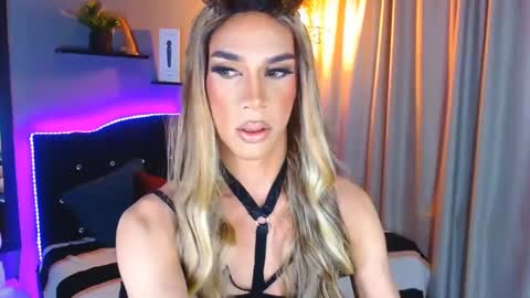 Camila online show from 12/29/24, 03:22