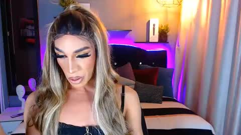 Camila online show from 01/23/25, 05:02