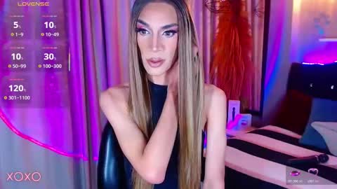 Camila online show from 11/23/25, 07:24