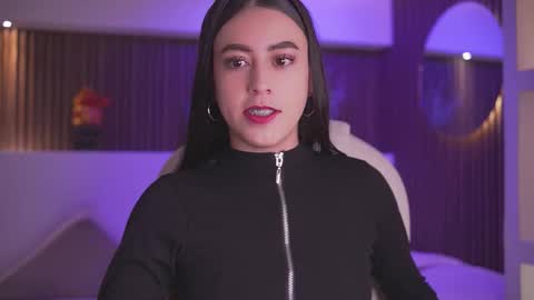 camila_martinez9 online show from 02/05/26, 11:26