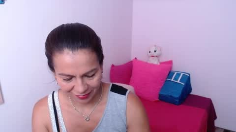 Camila Vargas online show from 04/09/26, 03:39