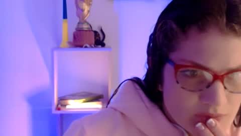 Camila ventura online show from 07/02/26, 12:11