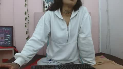 camila_williiamsres online show from 07/25/26, 08:56
