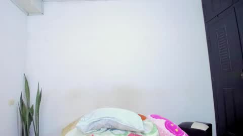 camilaa foxxx online show from 05/05/26, 04:15
