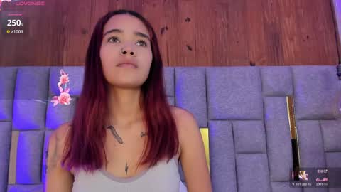 camilaa_smith_ online show from 04/18/26, 07:40