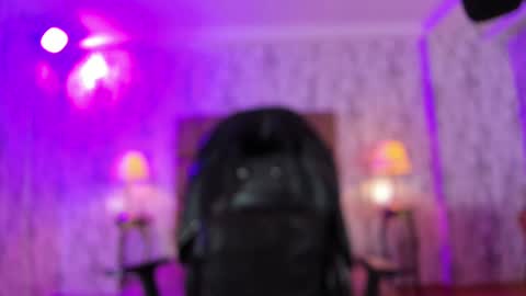    online show from 02/17/25, 08:26