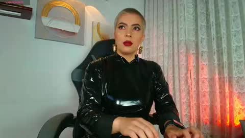    online show from 09/12/25, 06:02