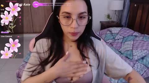 camilacarter online show from 12/23/25, 06:00