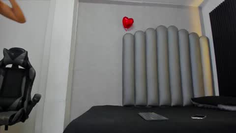 camila  online show from 03/23/26, 07:29