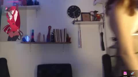 kira online show from 05/15/26, 07:54