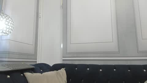 Camila  online show from 12/19/24, 03:07