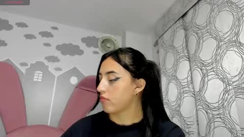 Camila  online show from 03/04/25, 03:22