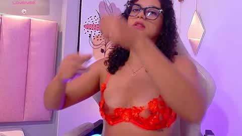 Camila online show from 02/05/26, 01:05