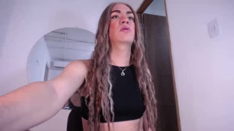 camilaparrisx online show from 12/28/24, 03:04