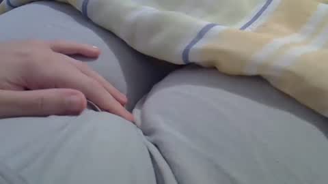 flash 50 tokens BIG CLIT  tits pussy. masturbation big clit 150 tokens fingers inside pussy 1000 tk  pump big clit 300 tk online show from 12/13/25, 08:04