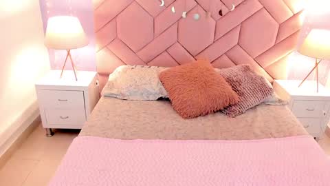 Camila  online show from 01/21/25, 12:07