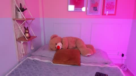 Camila  online show from 02/13/26, 04:19