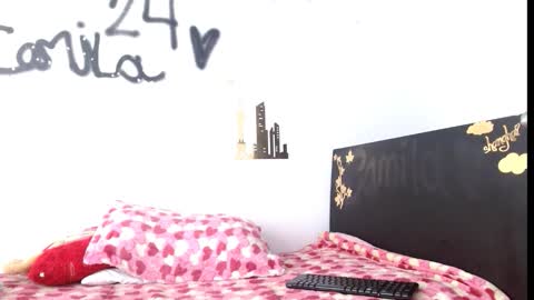 Snapshot of camilavagina24 chatting on 10/12/25, 04:06 Camila online show from 10/12/25, 04:06