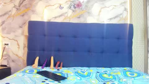 camilavualteros online show from 01/09/26, 08:21