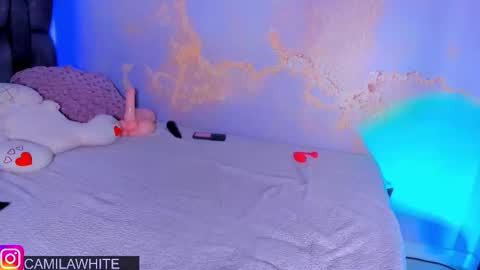 MARIA CAMILA        online show from 02/22/26, 09:24