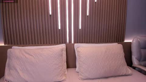 camile_cute online show from 12/18/25, 08:26