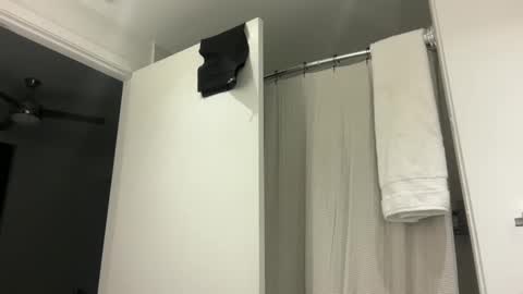 Snapshot of camiliakxoxo chatting on 11/21/25, 03:16 camiliakxoxo online show from 11/21/25, 03:16