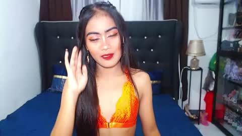 Snapshot of camilla_morena chatting on 02/21/25, 01:55 camilla_morena online show from 02/21/25, 01:55