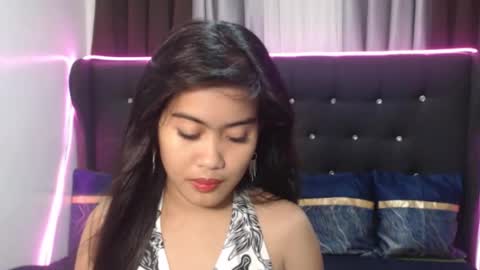 Snapshot of camilla_morena chatting on 09/17/25, 03:52 camilla_morena online show from 09/17/25, 03:52