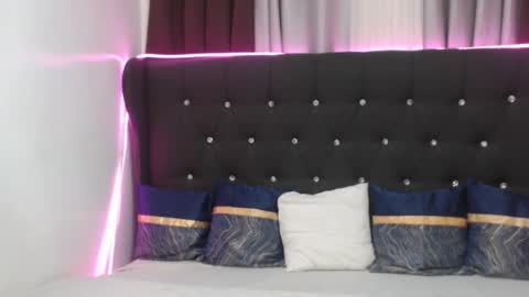 Snapshot of camilla_morena chatting on 09/28/25, 03:34 camilla_morena online show from 09/28/25, 03:34