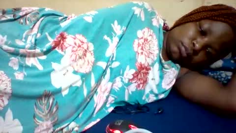camillah_sweet online show from 05/08/26, 04:45
