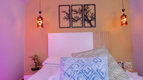 Camille Lynn online show from 12/13/24, 07:25