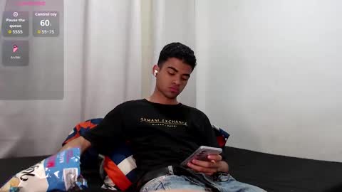 camillo_beischel_ online show from 10/19/25, 07:03