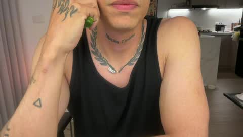 Snapshot of camilo__ chatting on 07/01/26, 03:41 camilo online show from 07/01/26, 03:41