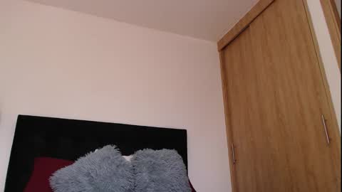 camilo_contre21 online show from 10/02/25, 06:04