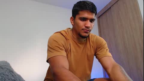 camilo_contre21 online show from 11/24/25, 09:14