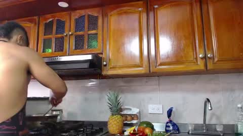 camilo_contre21 online show from 07/15/26, 08:03