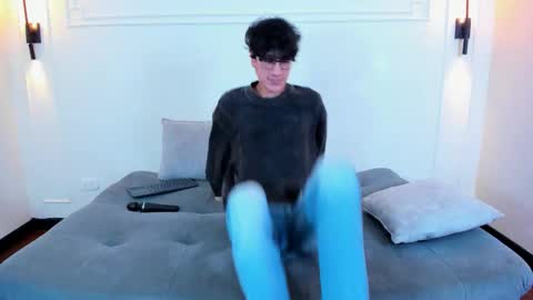 Snapshot of camilo_stark chatting on 02/14/26, 03:14 Camilo online show from 02/14/26, 03:14