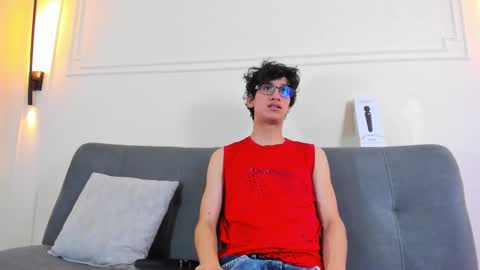 Snapshot of camilo_stark chatting on 02/18/26, 03:13 Camilo online show from 02/18/26, 03:13