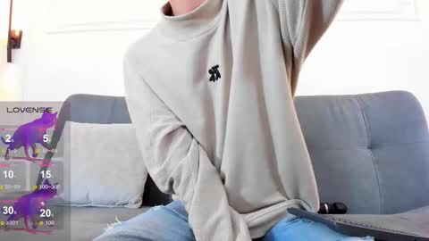 Snapshot of camilo_stark chatting on 02/24/26, 03:15 Camilo online show from 02/24/26, 03:15