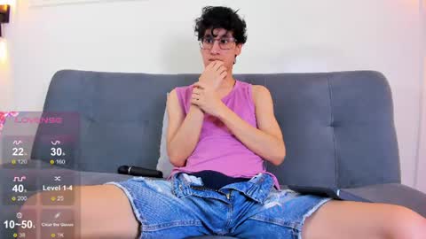 Snapshot of camilo_stark chatting on 06/11/26, 03:04 Camilo online show from 06/11/26, 03:04